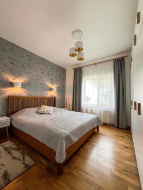 Calm garden Suite near Green Lakes Vilnius